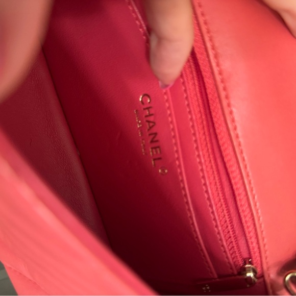 Chanel Classic Chevron Mini Flap - Picture 5 of 7